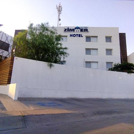 Zimmer Suites อากวสคาเลียนเทส ภายนอก รูปภาพ